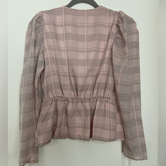 Express Blouse - Picture 3 of 3